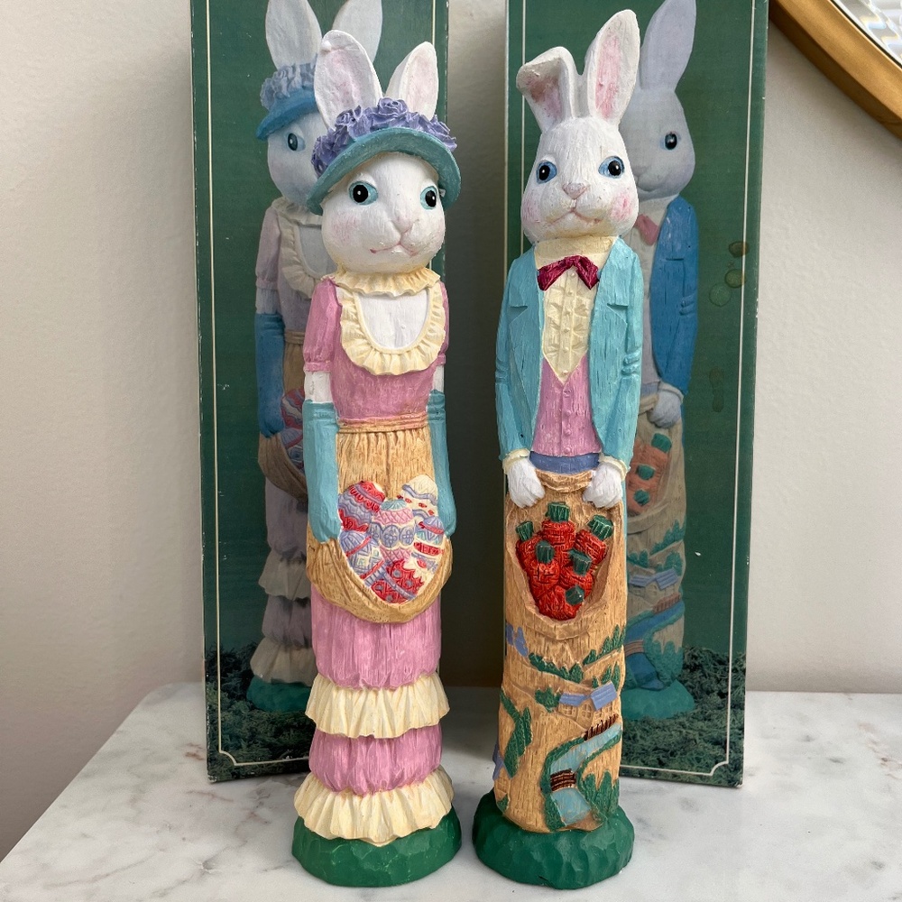 Vintage Set Of 2 - 12" Easter Bunny Figures Chris/Carrots & Alice/Apron - Pictu